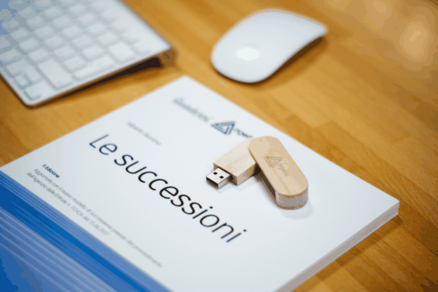 financial dashboard, cash flow control, treasury team collaboration